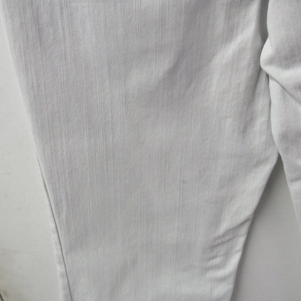 Liz Claiborne White Jeans Size 10 - Picture 14 of 16